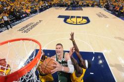 开云体育APP下载-凯泽斯劳滕主场大胜对手，实现三连胜的简单介绍