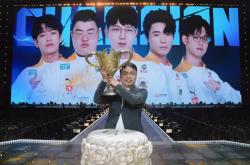 开云体育APP下载-战队再次展现实力，逆转获胜