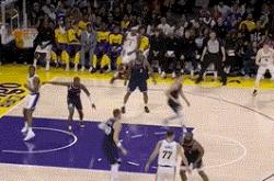 开云体育登录-湖人客场力克魔术，取得六连胜