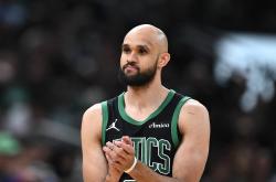 开云体育登录-猛龙惨败凯尔特人，战绩下滑