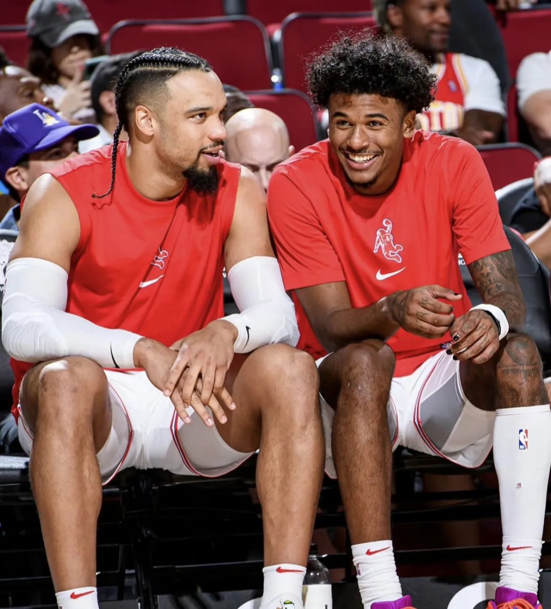 火箭战胜湖人，取得连胜